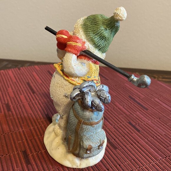 OMG Two Cute Snowmen Golfing - Picture 9 of 13